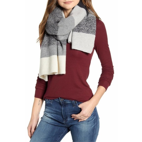 Halogen Knit Cashmere Scarf GRAY combo (O/S) - Picture 1 of 3